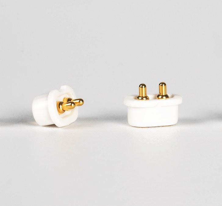 2 kontaktų Pogo kaiščio jungtis